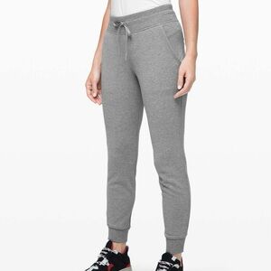 LULULEMON Heathered Core‎ Medium Grey Warm Down Jogger 28" Cotton Terry Size 8